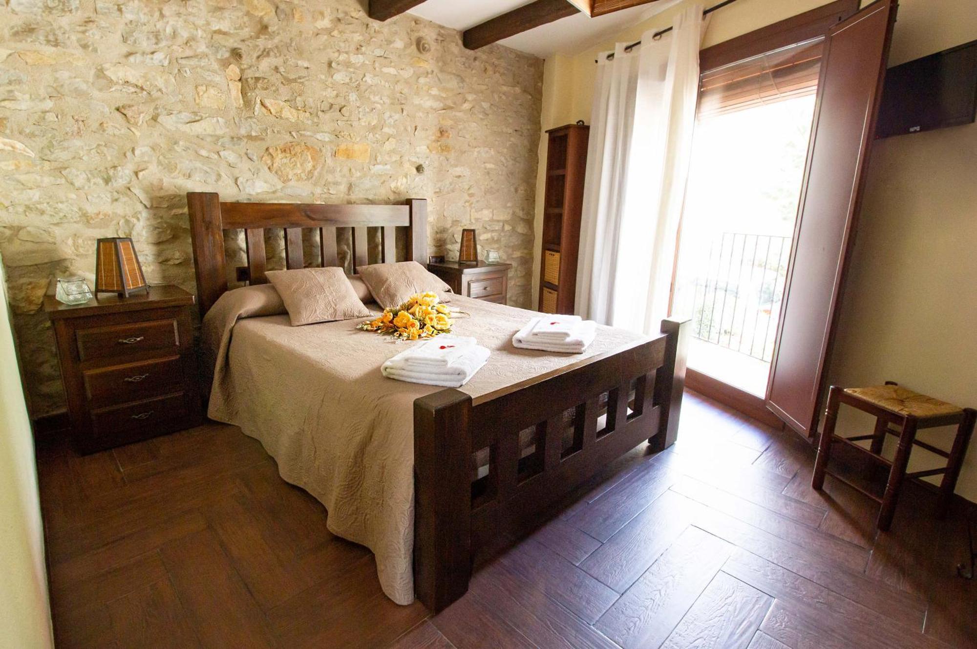Casa Rural El Planet De Maella Casa Rural En Castellon Casa Rural Con Jacuzzi Casa Rural En Xert Casa Rural Cerca De Morella Chert Kültér fotó